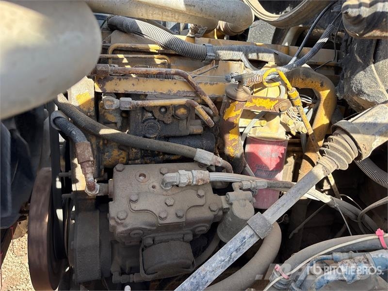 GMC TopKick 4x2 Steam Truck Andre lastbiler