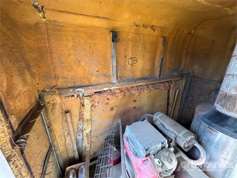GMC TopKick 4x2 Steam Truck Andre lastbiler