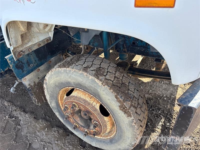 GMC TopKick 4x2 Steam Truck Andre lastbiler