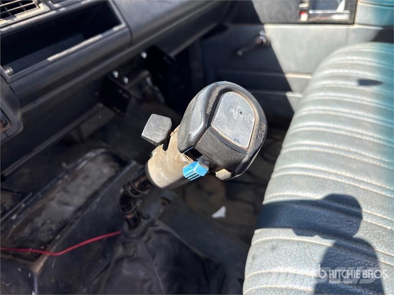 GMC TopKick LoPro Platte bakwagens