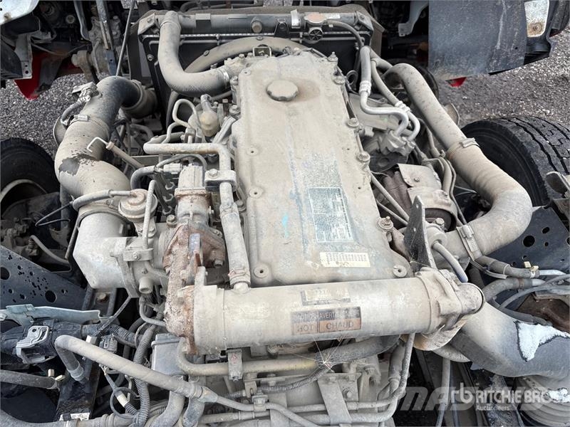 GMC W5500 Kabine i unutrašnjost