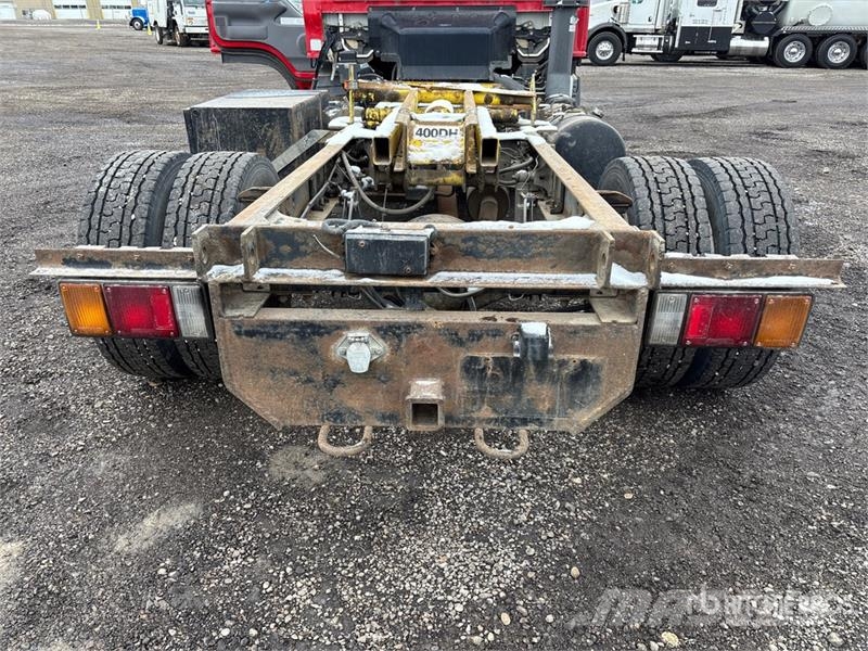 GMC W5500 Kabine i unutrašnjost
