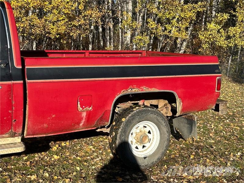GMC Wrangler 4x4 Pickup Outro