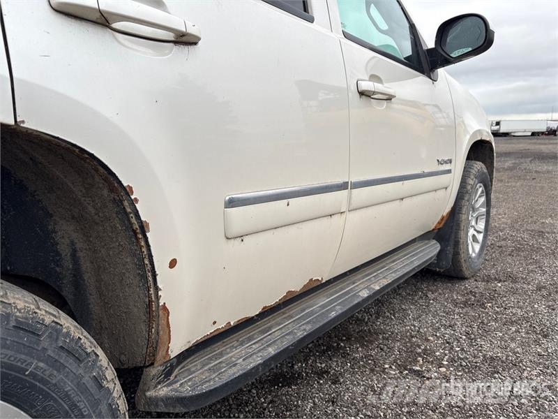 GMC Yukon 4WD SUV Coches