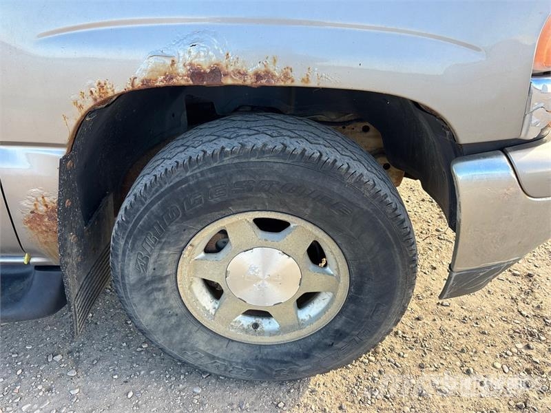 GMC Yukon 4WD SUV Voiture