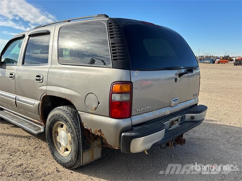 GMC Yukon 4WD SUV Voiture