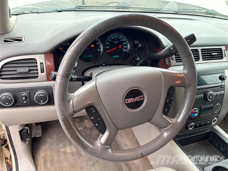 GMC Yukon 4WD SUV Coches