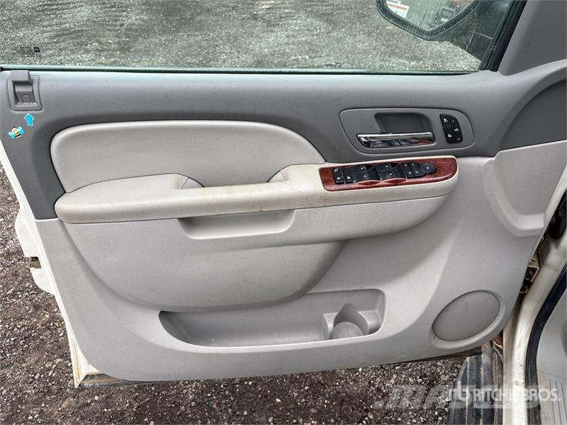 GMC Yukon 4WD SUV Coches