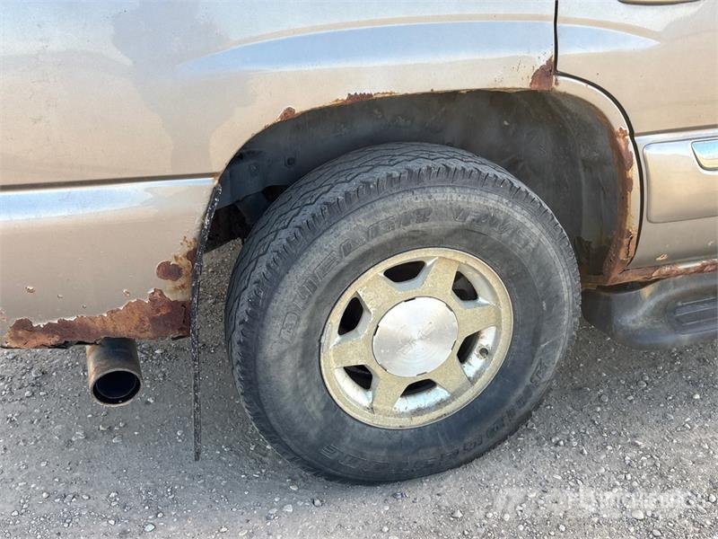 GMC Yukon 4WD SUV Voiture