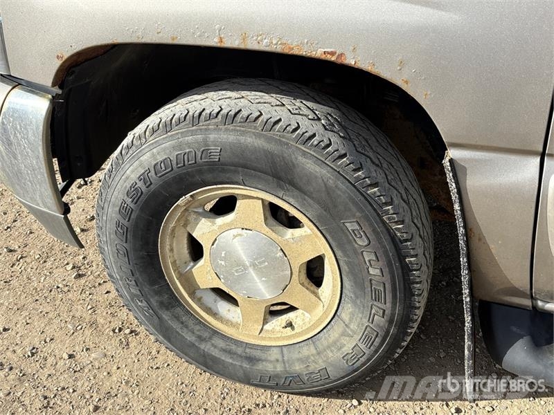 GMC Yukon 4WD SUV Voiture
