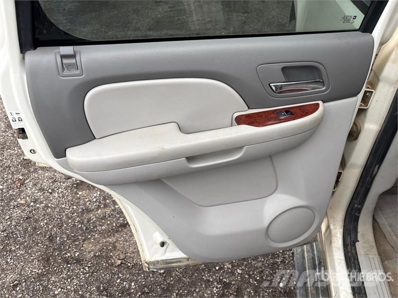 GMC Yukon 4WD SUV Coches