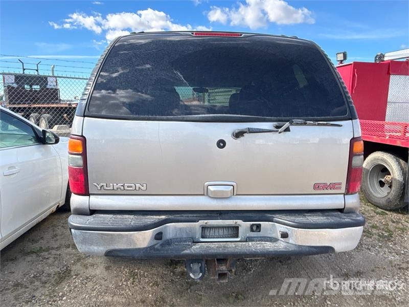 GMC Yukon 4WD SUV (Inoperable) Coches