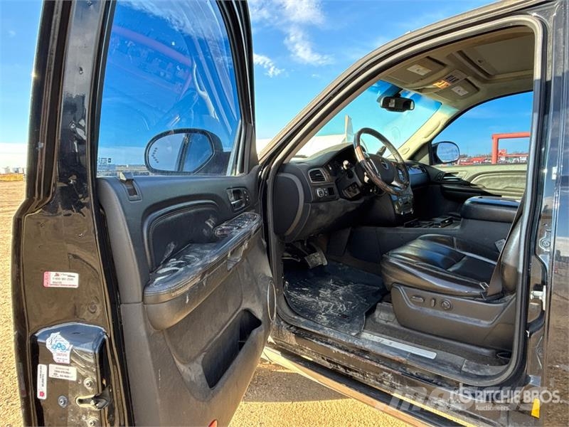 GMC Yukon AWD SUV Auto's