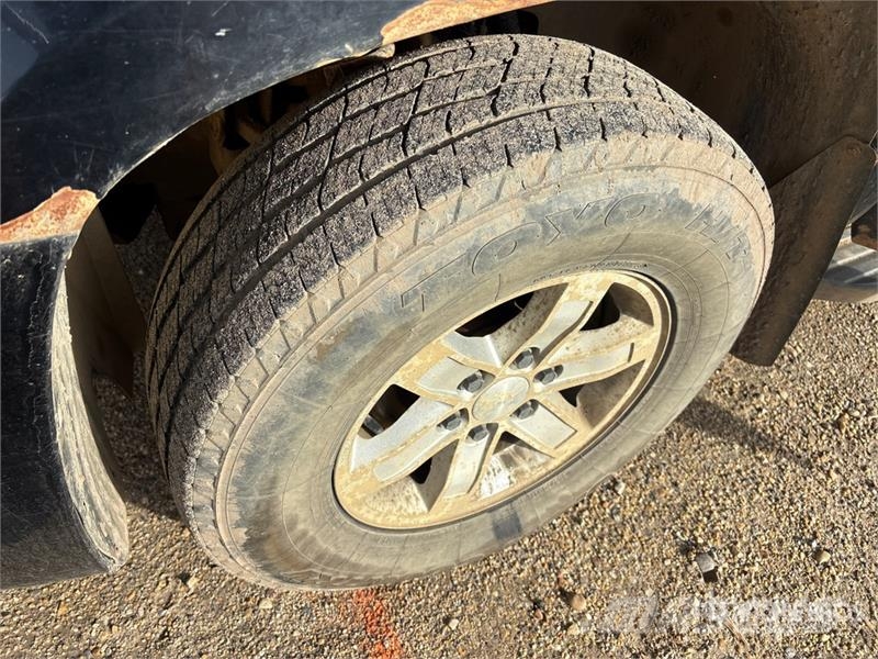 GMC Yukon SLT 4x4 SUV Lengvieji automobiliai