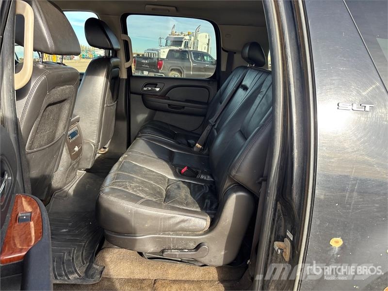 GMC Yukon SLT 4x4 SUV Lengvieji automobiliai