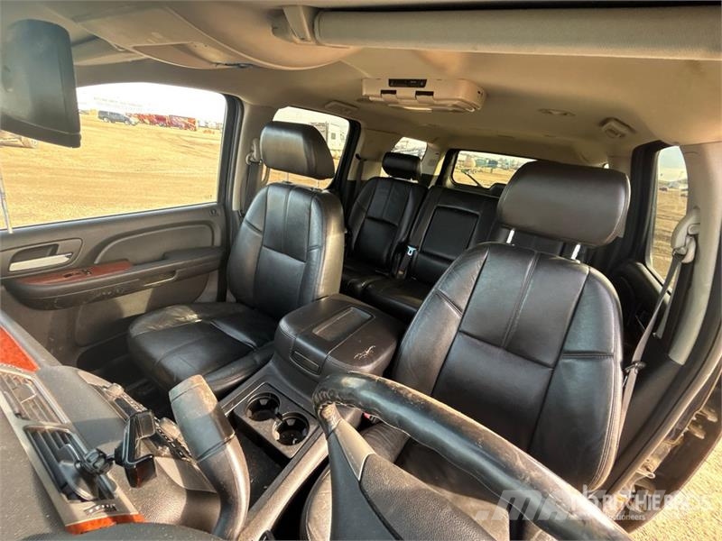 GMC Yukon SLT 4x4 SUV Lengvieji automobiliai