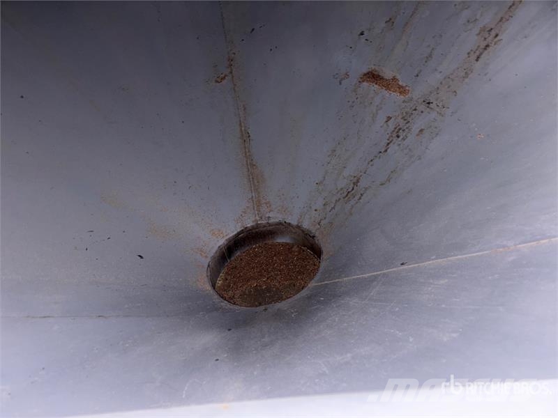 Goebel +/- 2100 bu 3 Ring Hopper Grain Bin 곡물 처리가공 및 보관 장치/기계 - 기타