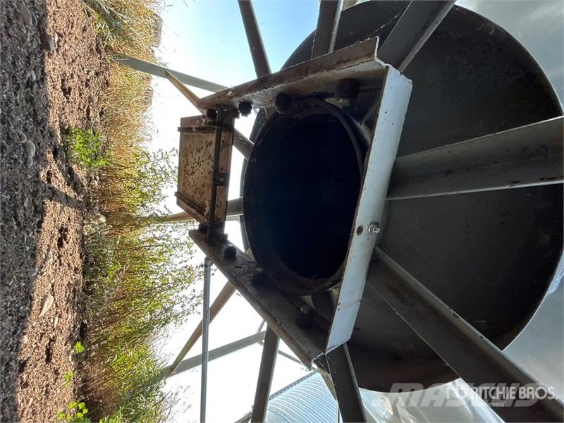 Goebel +/- 4900 bu 5 Ring Hopper Grain Bin Sonstige Ernte Verarbeitung und -lagerung