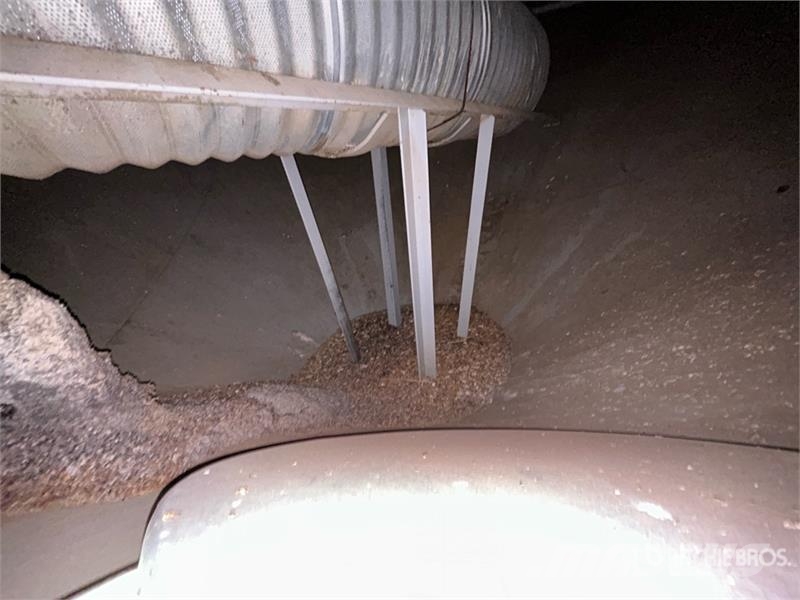 Goebel +/- 4900 bu 5 Ring Hopper Grain Bin Sonstige Ernte Verarbeitung und -lagerung