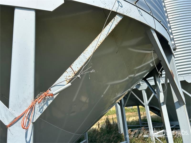 Goebel +/- 4900 bu 5 Ring Hopper Grain Bin Sonstige Ernte Verarbeitung und -lagerung