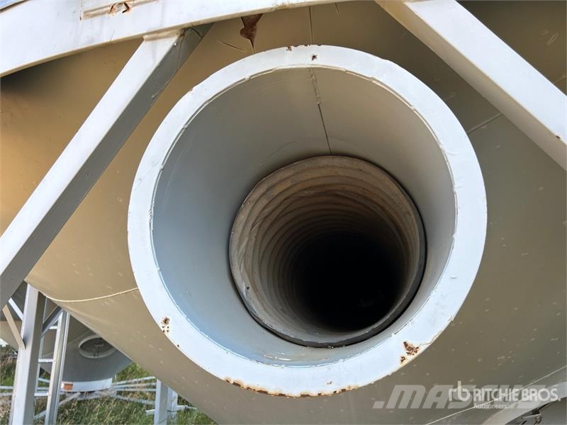 Goebel 8RP18-37-18 +/- 4900 bu 5 Ring Hopper Grain Bin Sonstige Ernte Verarbeitung und -lagerung