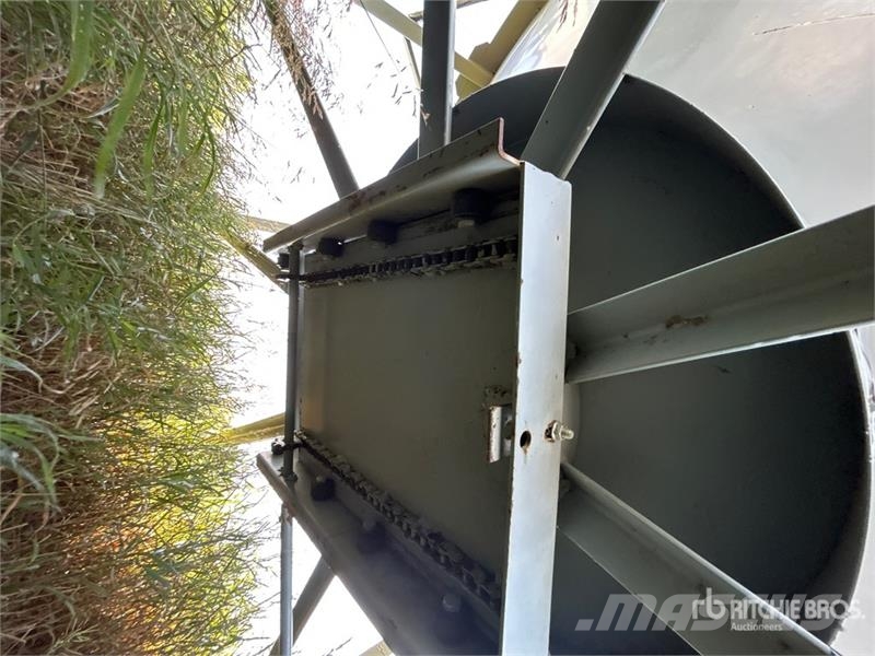 Goebel 8RP18-37-18 +/- 4900 bu 5 Ring Hopper Grain Bin Sonstige Ernte Verarbeitung und -lagerung