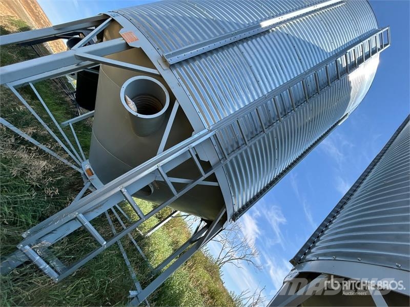 Goebel 8RP18-37-18 +/- 4900 bu 5 Ring Hopper Grain Bin Sonstige Ernte Verarbeitung und -lagerung