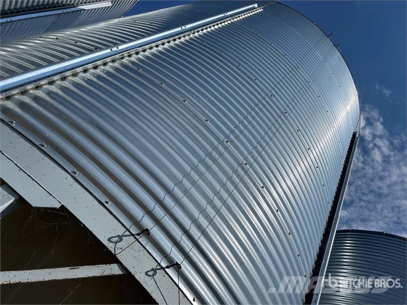 Goebel 8RP18-37-18 +/- 4900 bu 5 Ring Hopper Grain Bin Sonstige Ernte Verarbeitung und -lagerung
