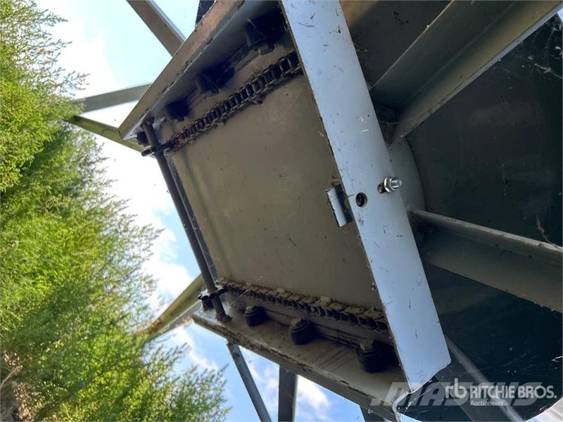 Goebel 8RP18-37-18 +/- 4900 bu 5 Ring Hopper Grain Bin Sonstige Ernte Verarbeitung und -lagerung