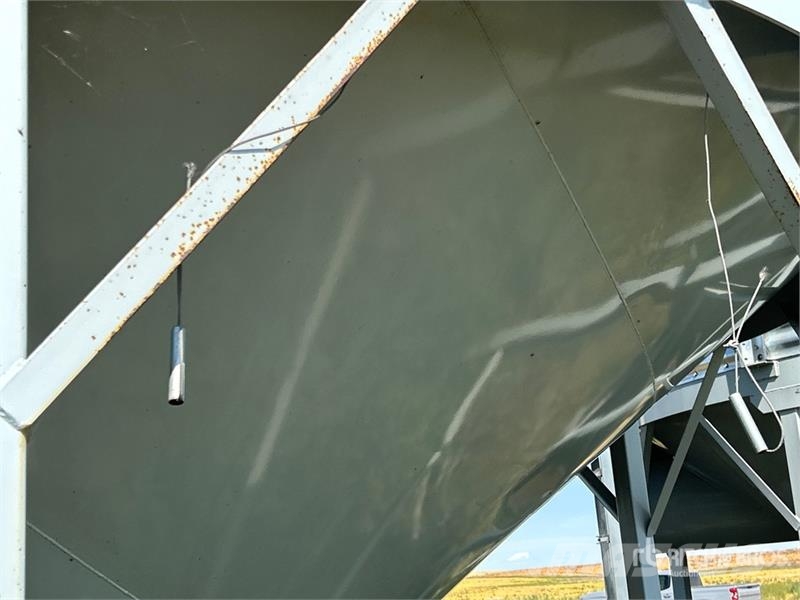 Goebel 8RP18-37-18 +/- 4900 bu 5 Ring Hopper Grain Bin Sonstige Ernte Verarbeitung und -lagerung