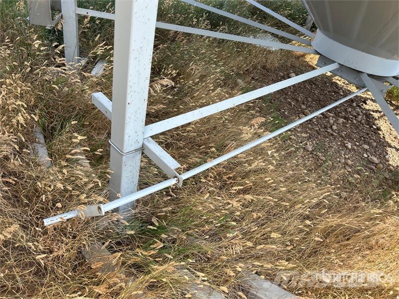 Goebel 8RP18-37-18 +/- 4900 bu 5 Ring Hopper Grain Bin Sonstige Ernte Verarbeitung und -lagerung