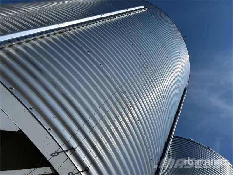 Goebel 8RP18-37-18 +/- 4900 bu 5 Ring Hopper Grain Bin Sonstige Ernte Verarbeitung und -lagerung