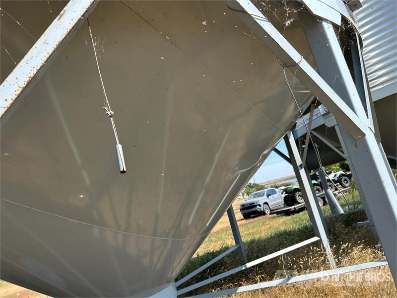 Goebel 8RP18-37-18 +/- 4900 bu 5 Ring Hopper Grain Bin Sonstige Ernte Verarbeitung und -lagerung