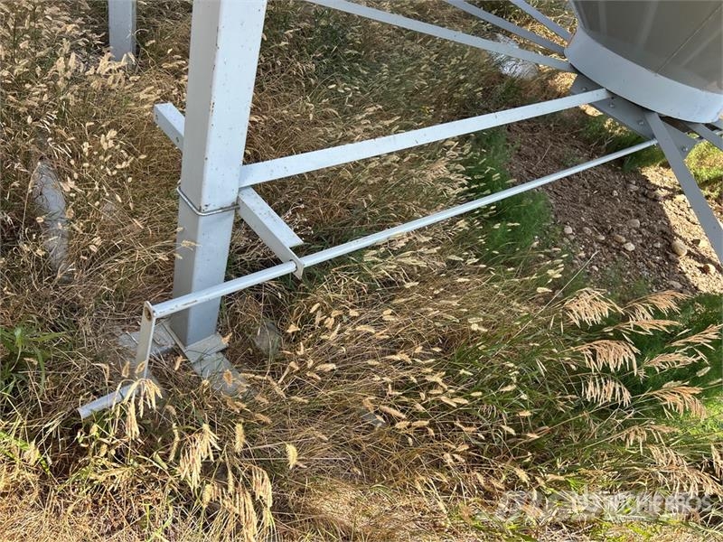 Goebel 8RP18-37-18 +/- 4900 bu 5 Ring Hopper Grain Bin Sonstige Ernte Verarbeitung und -lagerung