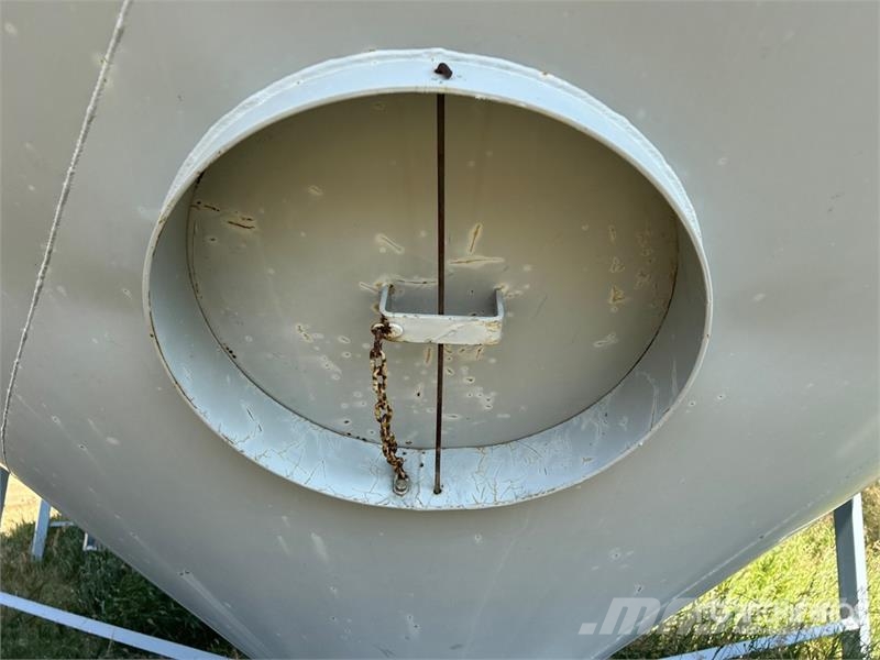 Goebel 8RP18-37-18 +/- 4900 bu 5 Ring Hopper Grain Bin Sonstige Ernte Verarbeitung und -lagerung