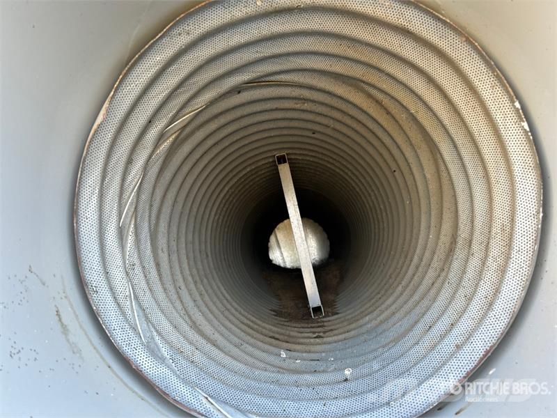 Goebel 8RP18-37-18 +/- 4900 bu 5 Ring Hopper Grain Bin Sonstige Ernte Verarbeitung und -lagerung