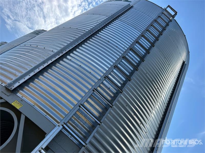 Goebel 8RP18-37-18 +/- 4900 bu 5 Ring Hopper Grain Bin Sonstige Ernte Verarbeitung und -lagerung