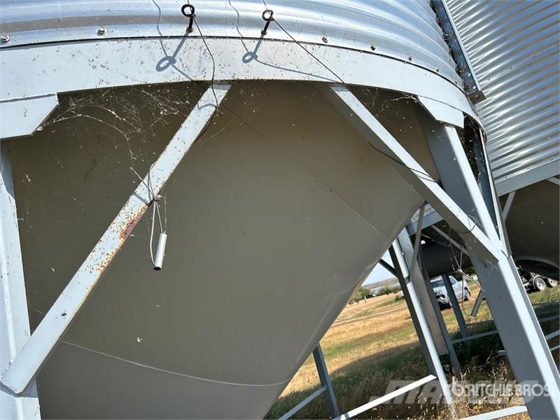 Goebel 8RP18-37-18 +/- 4900 bu 5 Ring Hopper Grain Bin Sonstige Ernte Verarbeitung und -lagerung