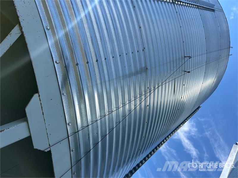 Goebel 8RP18-37-18 +/- 4900 bu 5 Ring Hopper Grain Bin Sonstige Ernte Verarbeitung und -lagerung