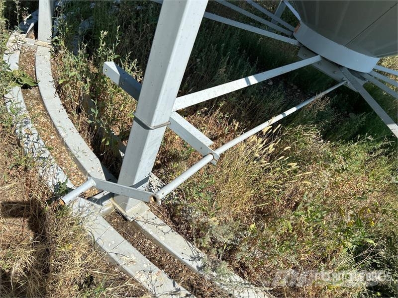 Goebel 8RP18-37-18 +/- 4900 bu 5 Ring Hopper Grain Bin Sonstige Ernte Verarbeitung und -lagerung