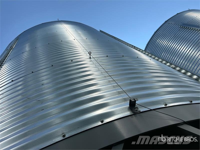 Goebel 8RP18-37-24 +/- 4900 bu 5 Ring Hopper Grain Bin Sonstige Ernte Verarbeitung und -lagerung
