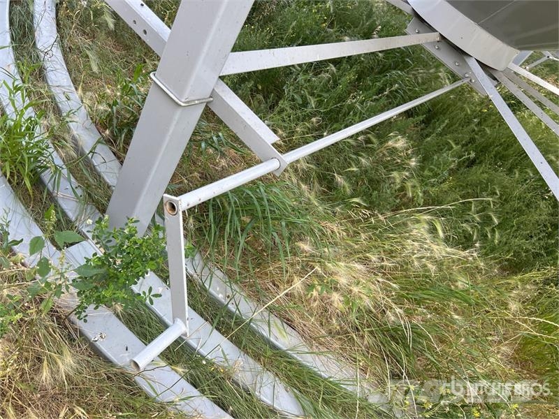 Goebel 8RP18-37-24 +/- 4900 bu 5 Ring Hopper Grain Bin Sonstige Ernte Verarbeitung und -lagerung