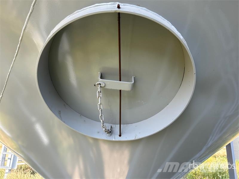 Goebel 8RP18-37-24 +/- 4900 bu 5 Ring Hopper Grain Bin Sonstige Ernte Verarbeitung und -lagerung