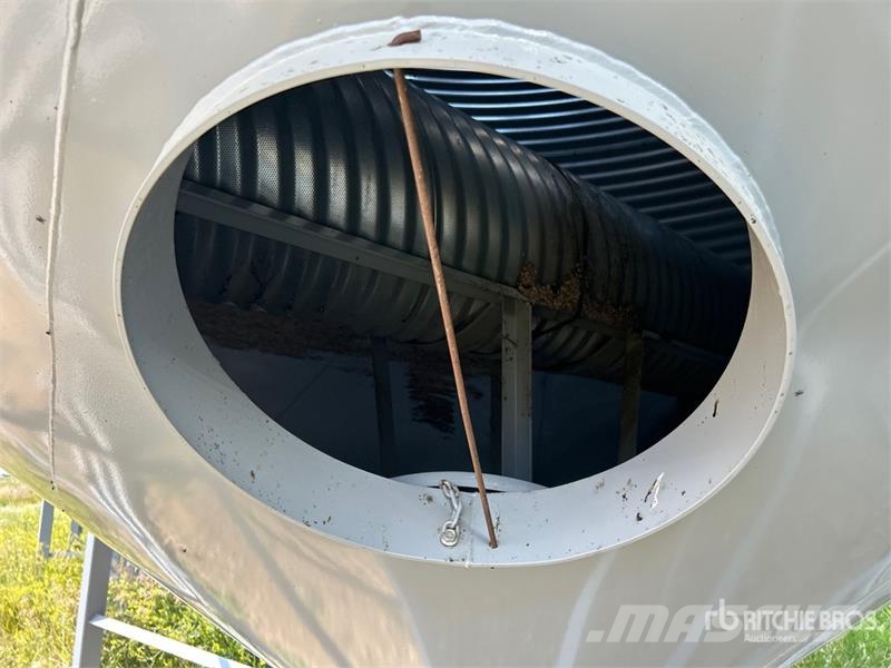 Goebel 8RP18-37-24 +/- 4900 bu 5 Ring Hopper Grain Bin Sonstige Ernte Verarbeitung und -lagerung