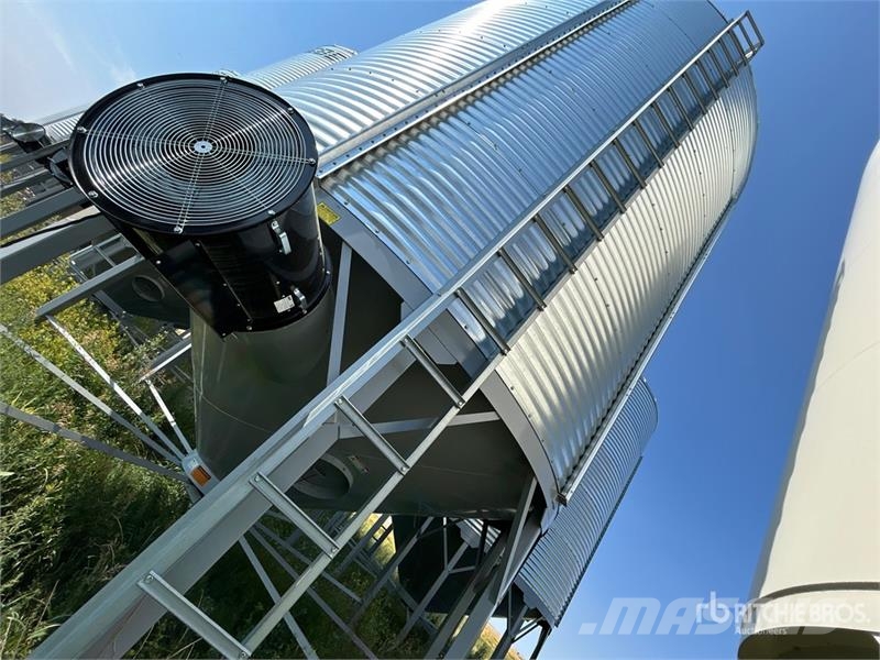 Goebel 8RP18-37-24 +/- 4900 bu 5 Ring Hopper Grain Bin Sonstige Ernte Verarbeitung und -lagerung