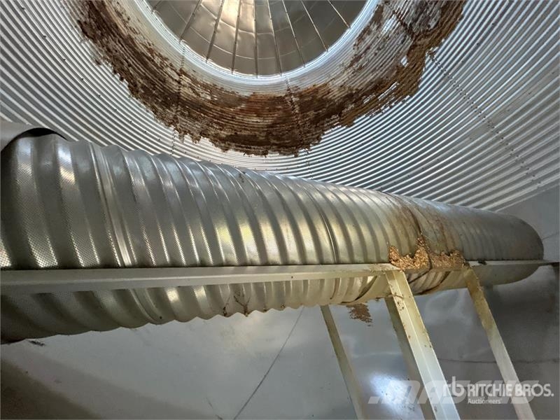 Goebel 8RP18-37-24 +/- 4900 bu 5 Ring Hopper Grain Bin Sonstige Ernte Verarbeitung und -lagerung