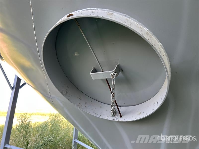 Goebel 8RP18-37-24 +/- 4900 bu 5 Ring Hopper Grain Bin Sonstige Ernte Verarbeitung und -lagerung