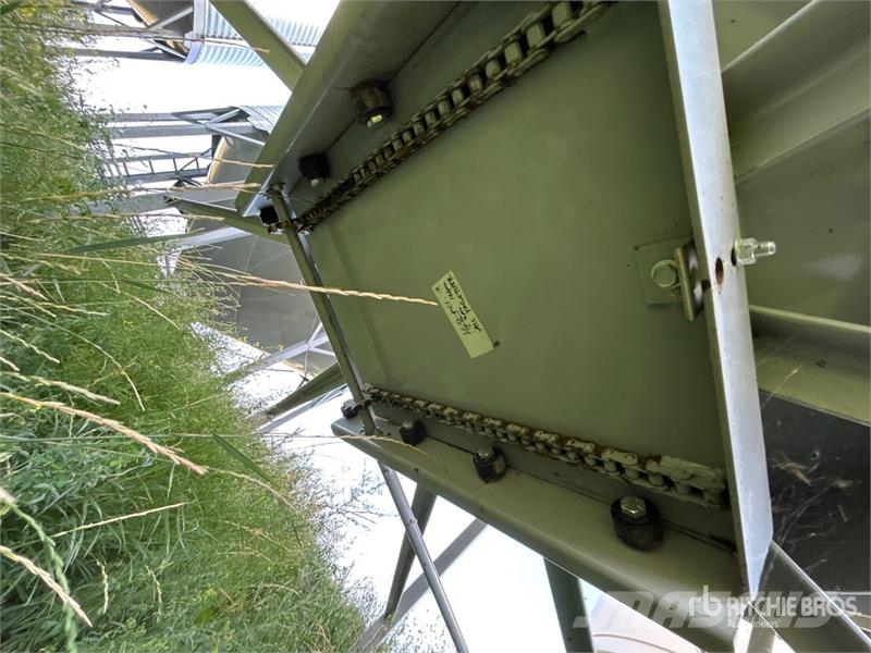 Goebel 8RP18-37-24 +/- 4900 bu 5 Ring Hopper Grain Bin Sonstige Ernte Verarbeitung und -lagerung