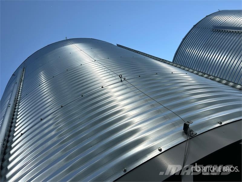 Goebel 8RP18-37-24 +/- 4900 bu 5 Ring Hopper Grain Bin Sonstige Ernte Verarbeitung und -lagerung