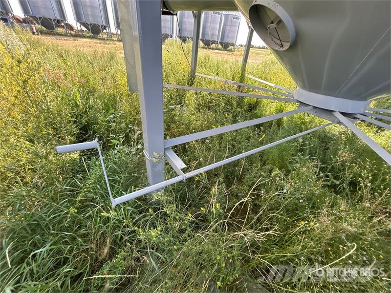 Goebel 8RP18-37-24 +/- 4900 bu 5 Ring Hopper Grain Bin Sonstige Ernte Verarbeitung und -lagerung